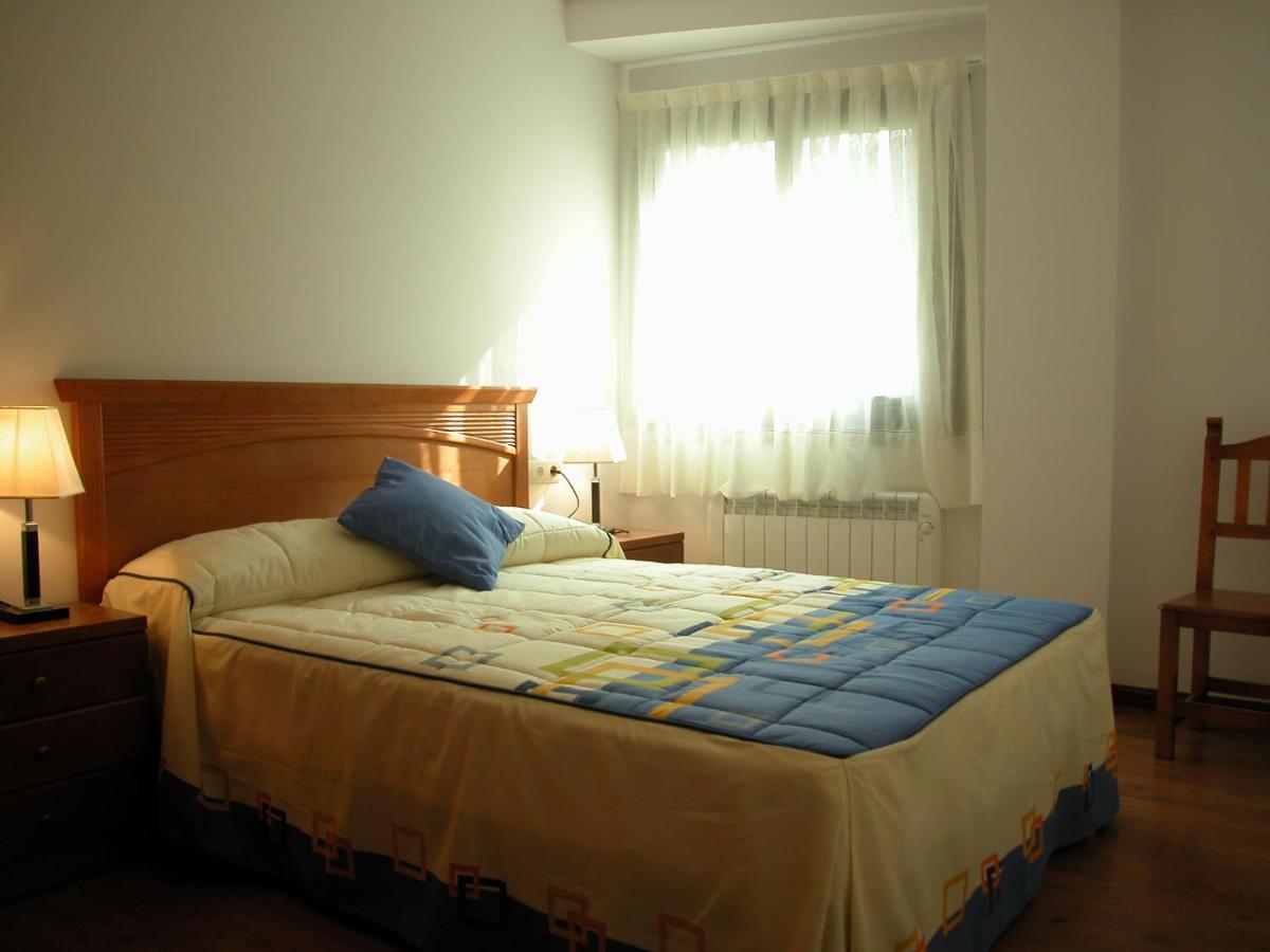 Apartamentos Estop Sahun Pokój zdjęcie